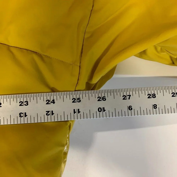 Cabi‎ Women's Puff Piece Cropped Oversized #4228 Nylon Puffer Coat Size XS - Picture 13 of 14